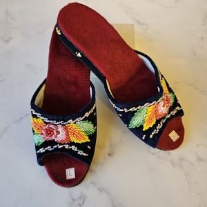 Black and Red Velvet Beaded Floral Slide Sandal Slipper Size 7